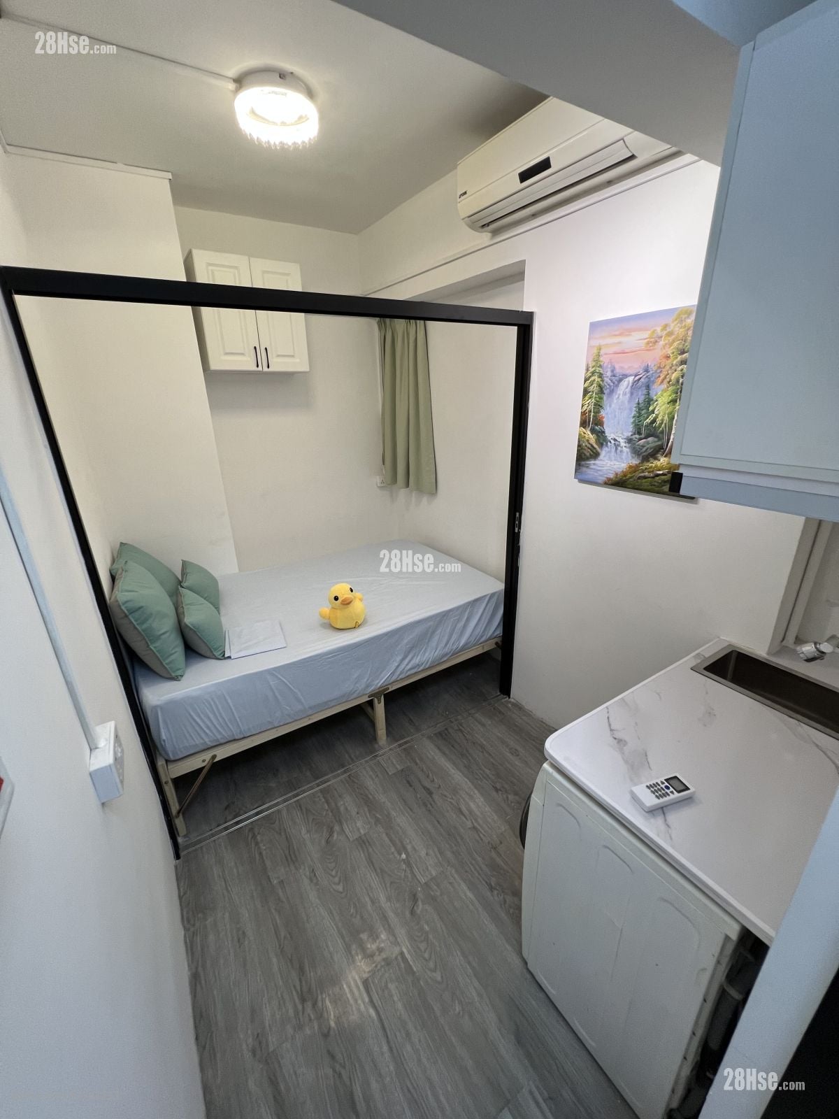 Wing Lee Building Rental 1 Bedroom , 1 Bathroom 150 ft²