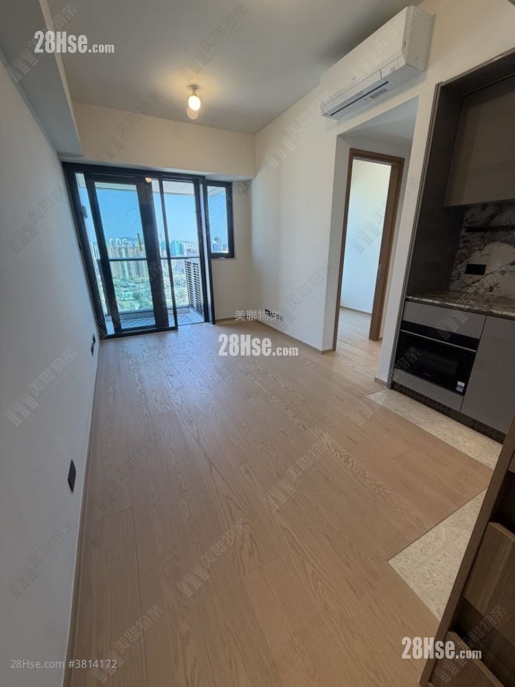 高临 租盘 2 房 , 1 浴室 416 平方尺