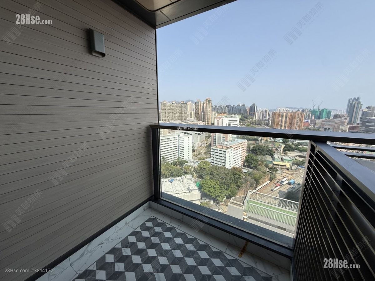 高临 租盘 2 房 , 1 浴室 416 平方尺