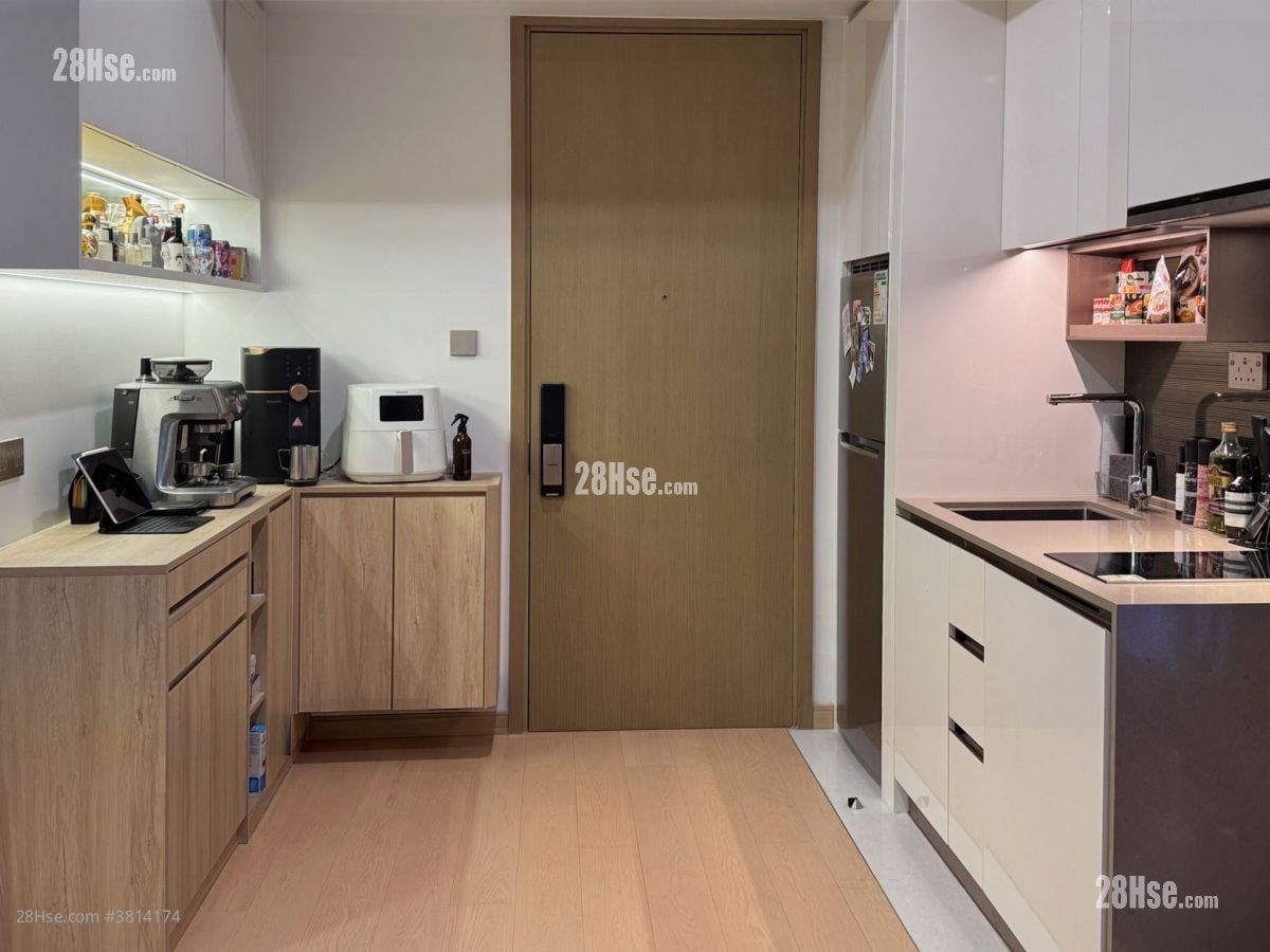 K. Summit Rental 1 Bedroom , 1 Bathroom 287 ft²