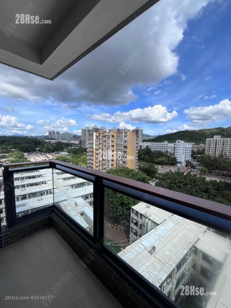 High Park Sell 1 Bedroom 320 ft²