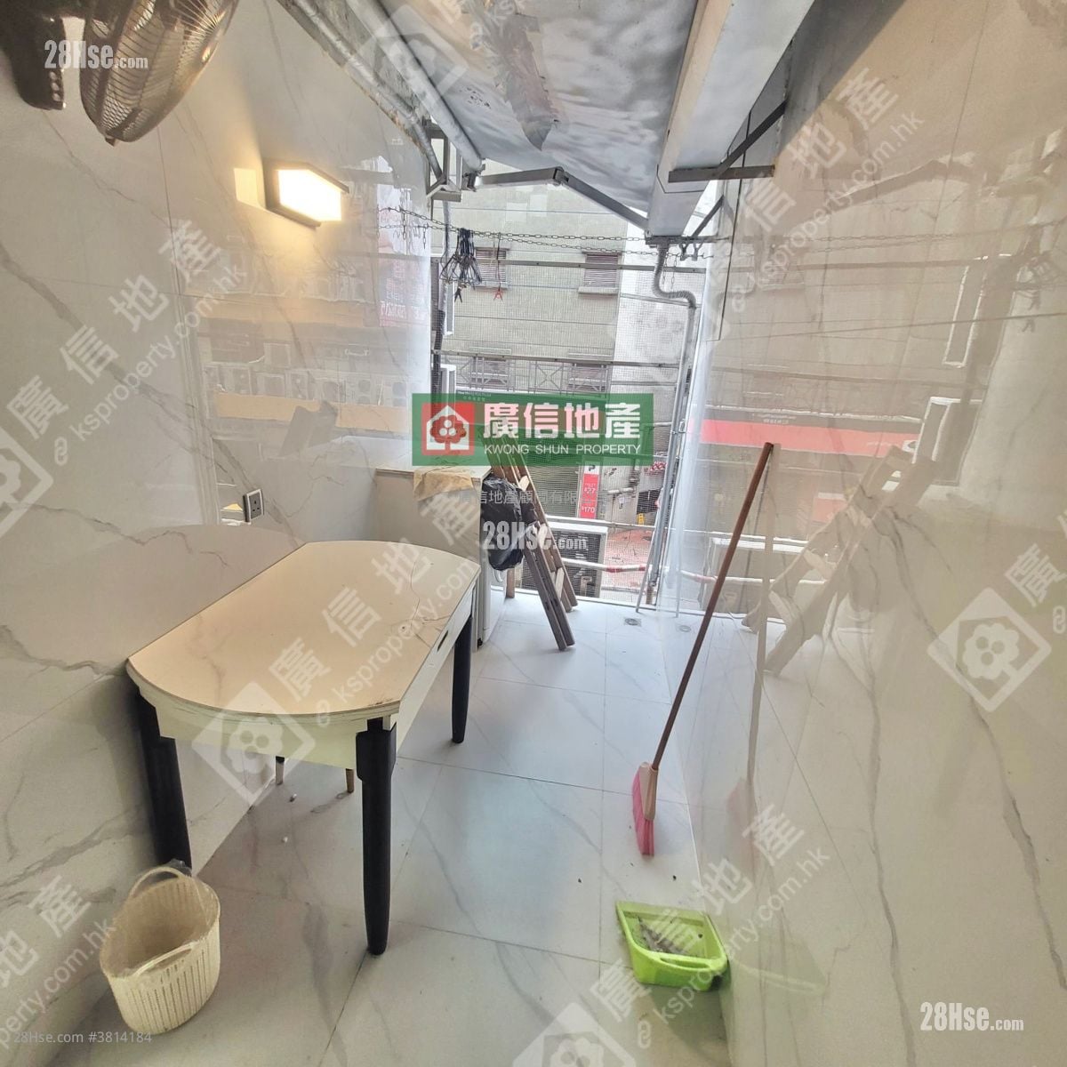 长兴大厦 售盘 3 房 , 1 浴室 256 平方尺