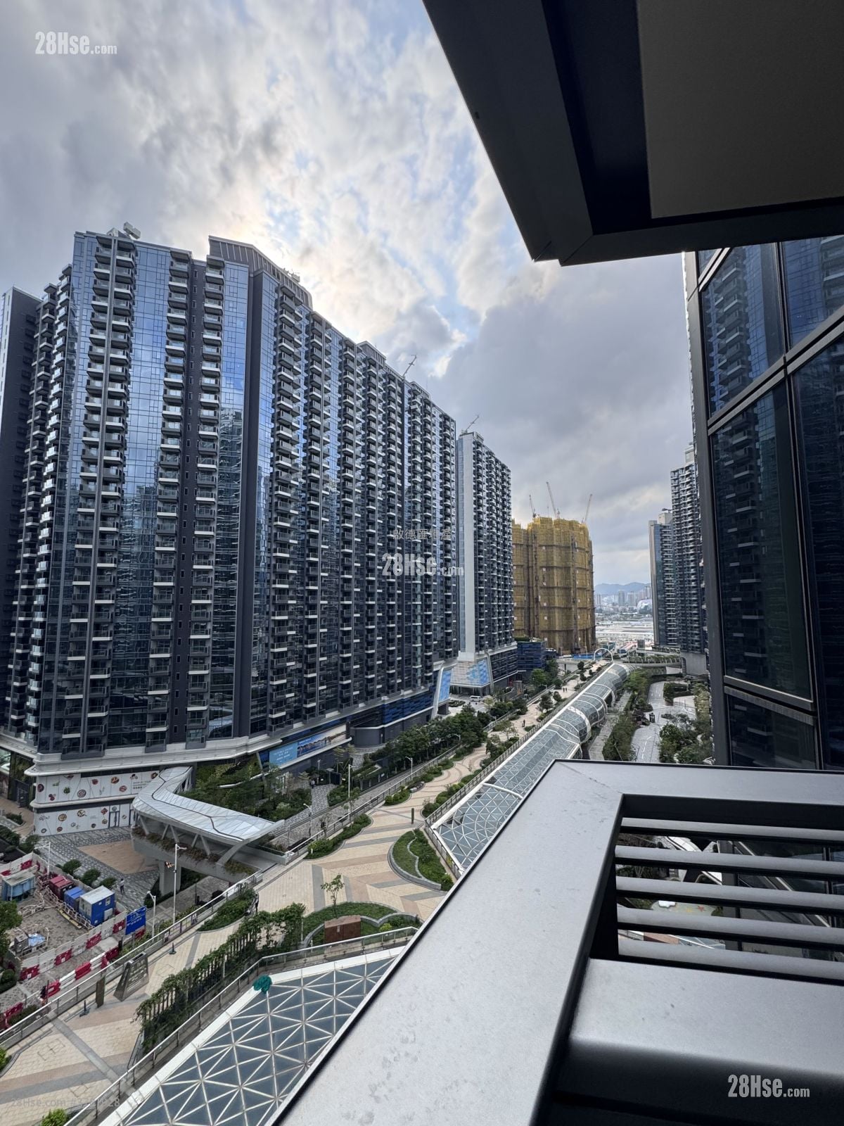 Double Coast 租盘 开放式间隔 , 1 浴室 249 平方尺