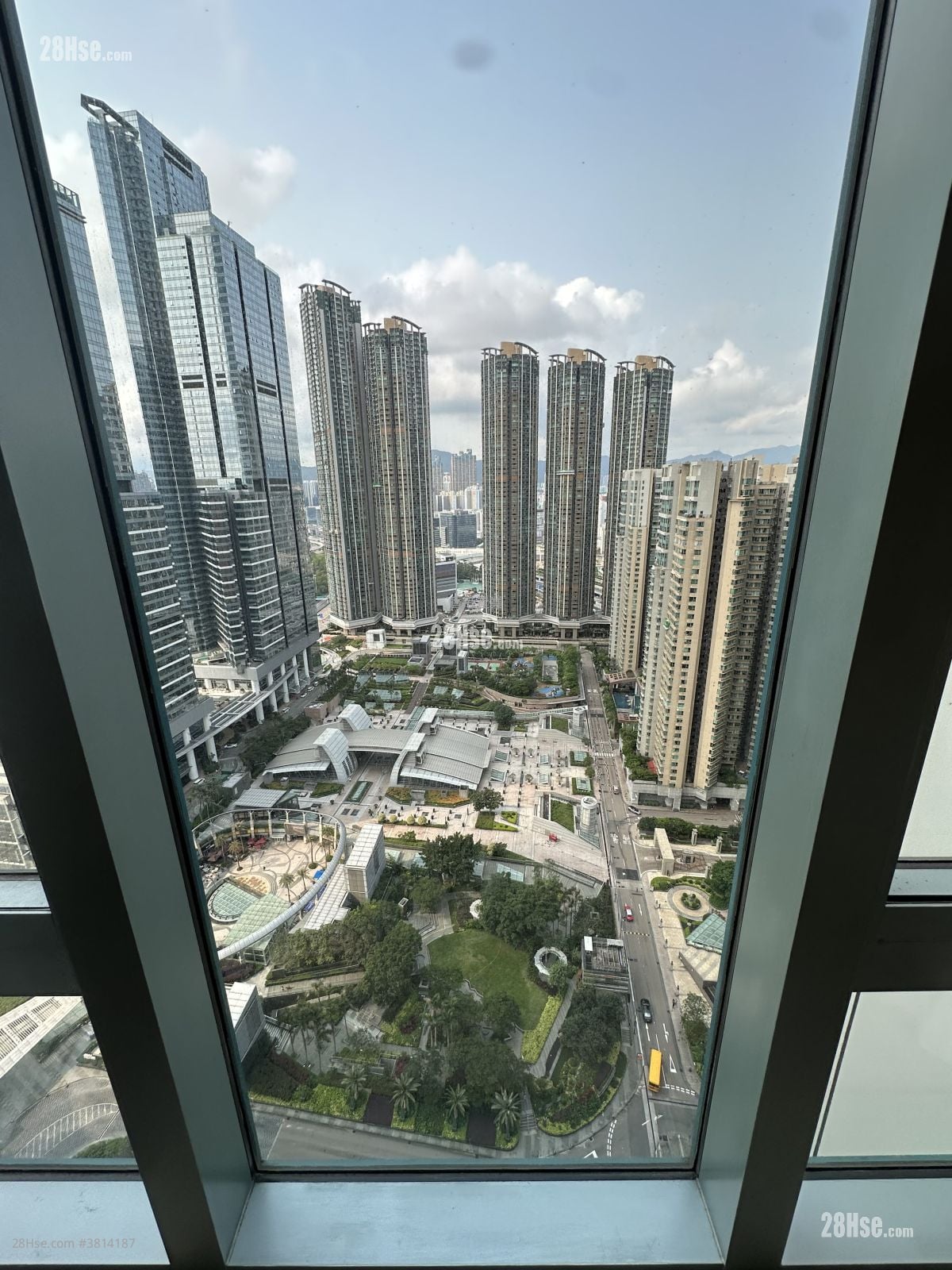 君临天下 租盘 3 房 , 3 浴室 1,054 平方尺