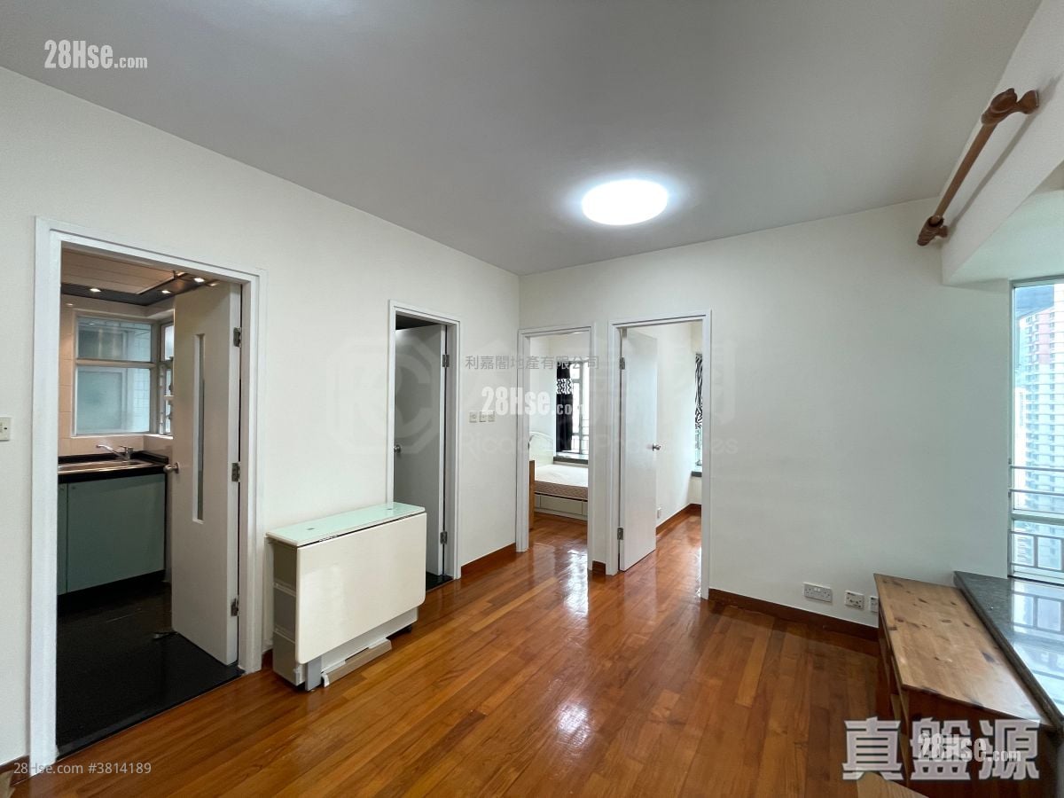 The Metro City Rental 2 Bedrooms , 1 Bathroom 364 ft²