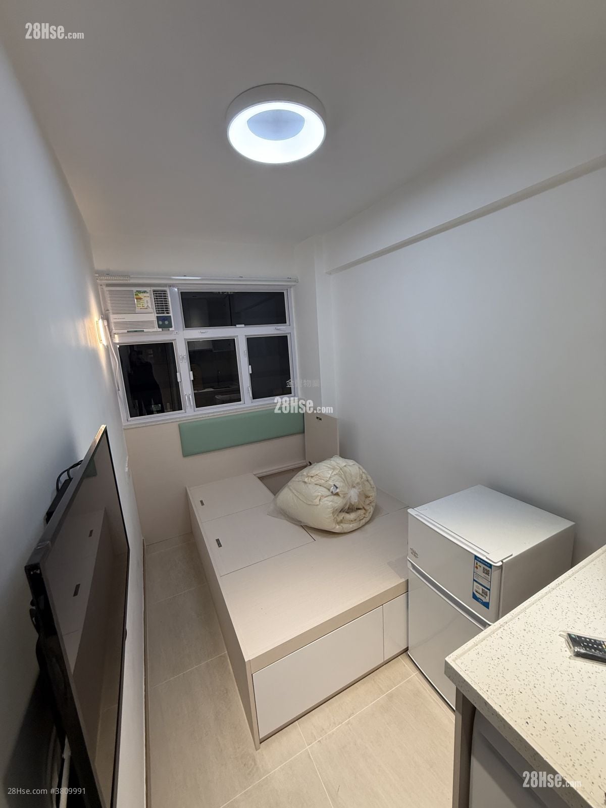 Man Ying Building Rental Studio , 1 Bathroom 180 ft²