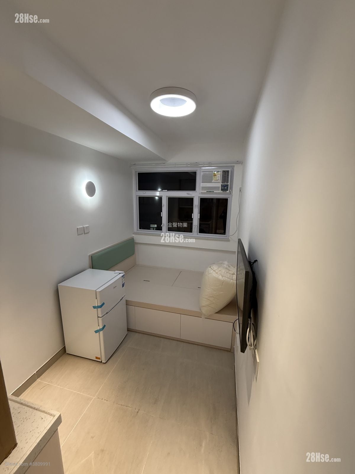 Man Ying Building Rental Studio , 1 Bathroom 180 ft²