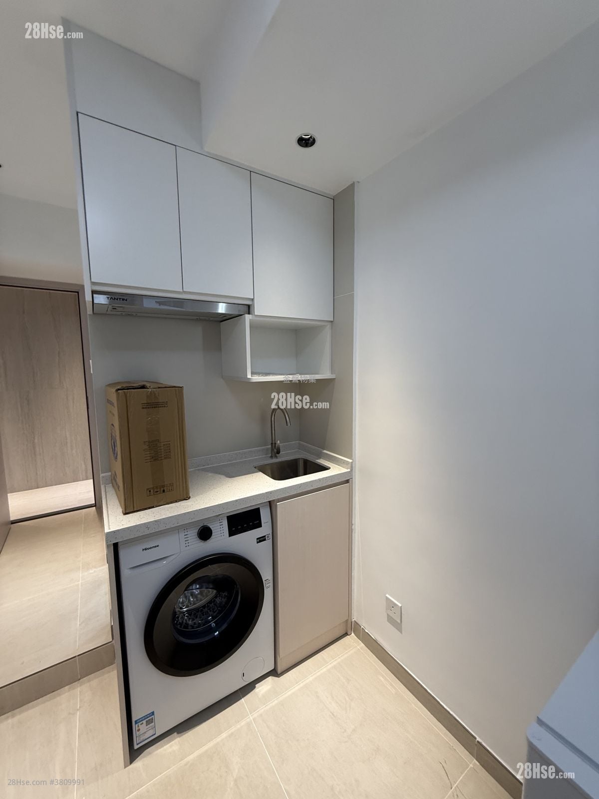 Man Ying Building Rental Studio , 1 Bathroom 180 ft²