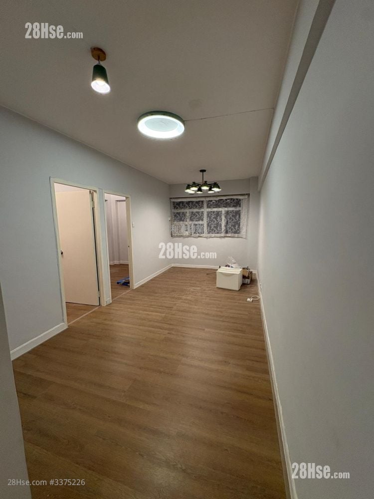 Yee On Building Rental 2 Bedrooms , 1 Bathroom 555 ft²