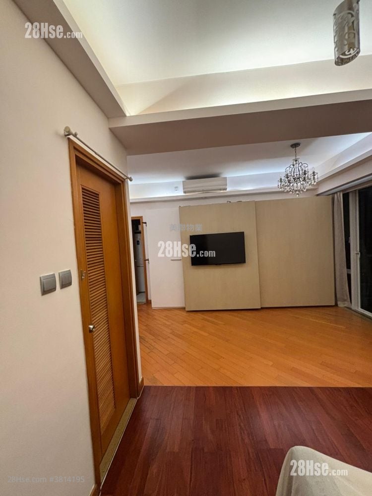 蓝天海岸 租盘 539 平方尺