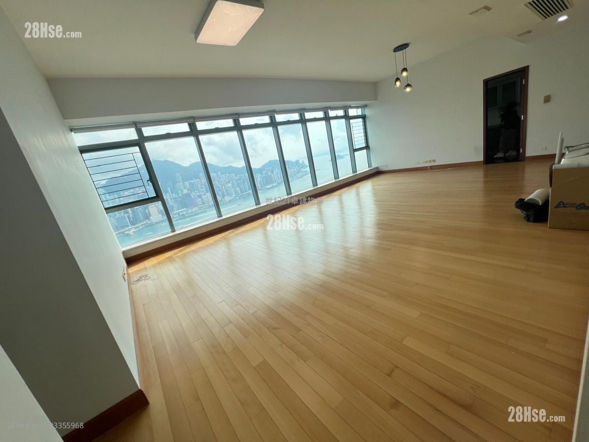 君临天下 租盘 4 房 , 2 浴室 2,334 平方尺