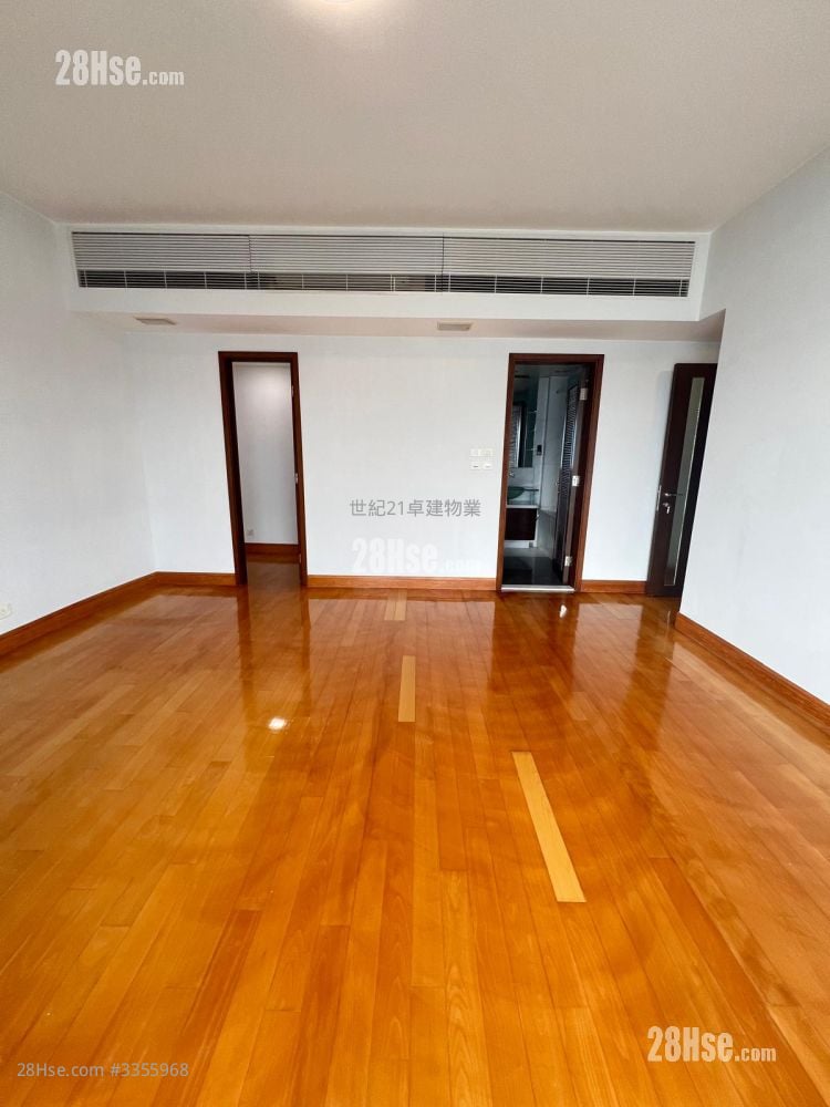 君临天下 租盘 4 房 , 2 浴室 2,334 平方尺