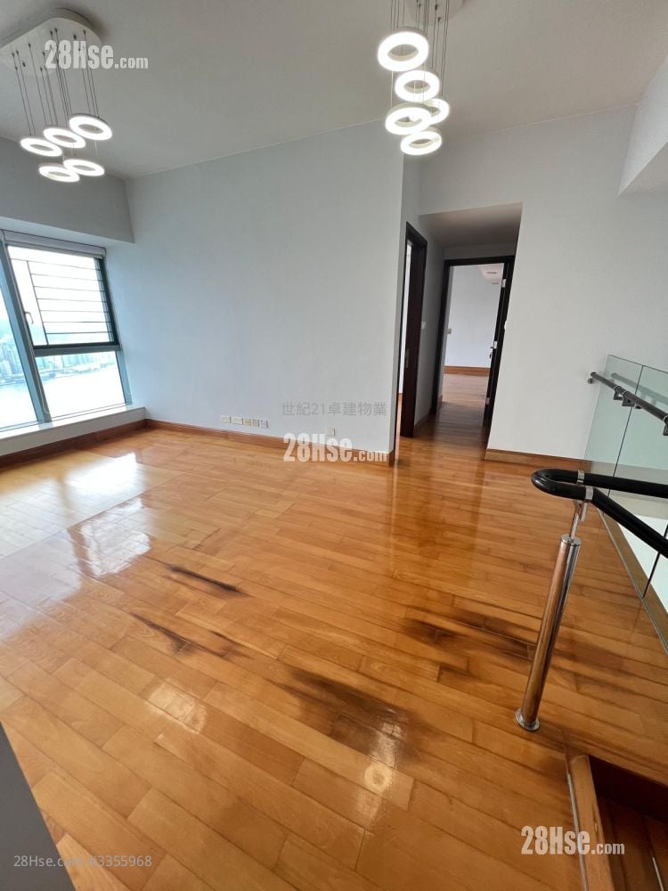 君临天下 租盘 4 房 , 2 浴室 2,334 平方尺