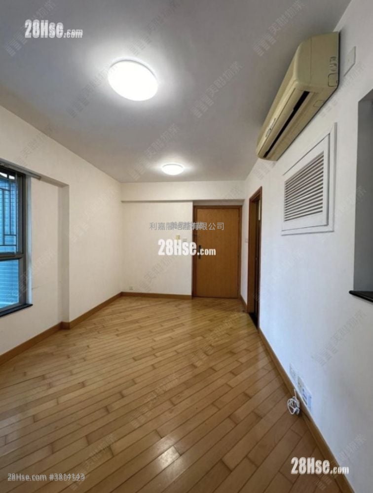 Yoho Town 售盘 2 房 393 平方尺