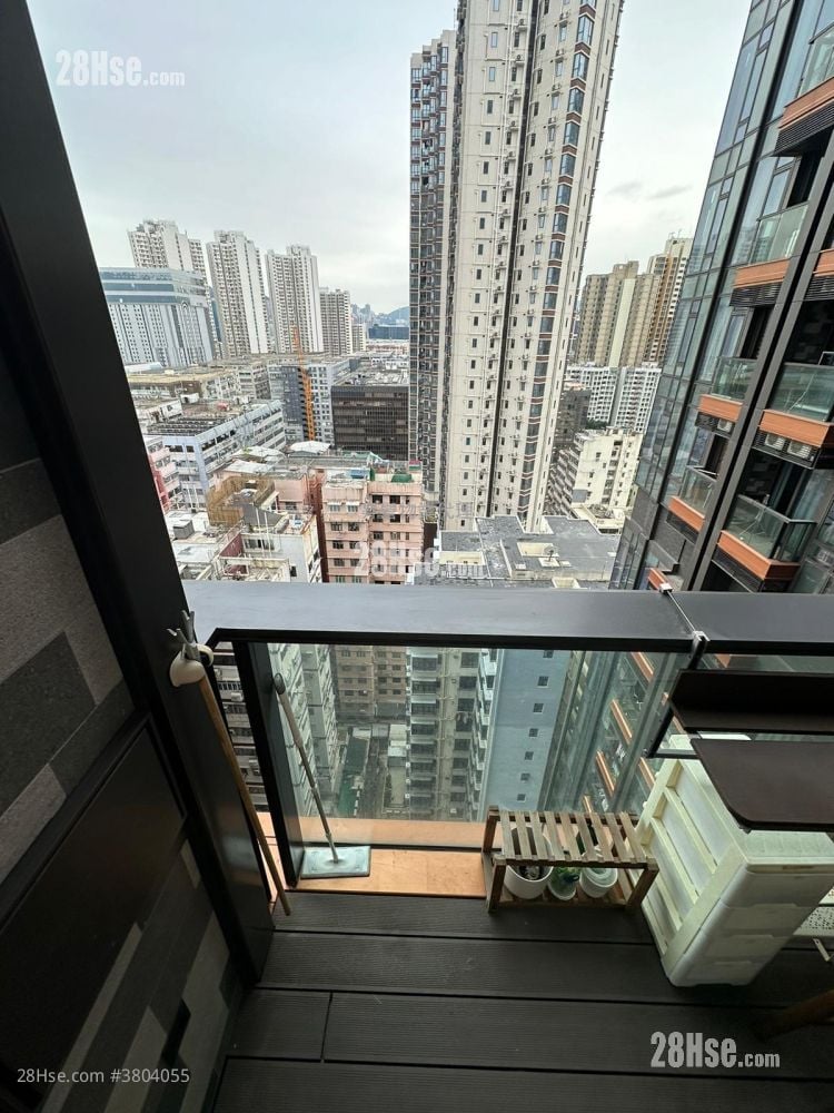 The Vantage Rental Studio , 1 Bathroom 196 ft²