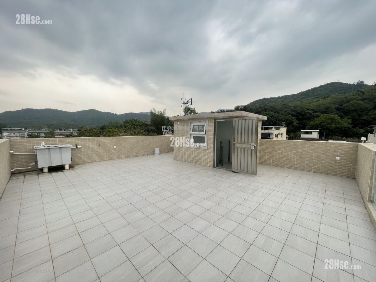 Village Sell 3 Bedrooms , 2 Bathrooms 630 ft²