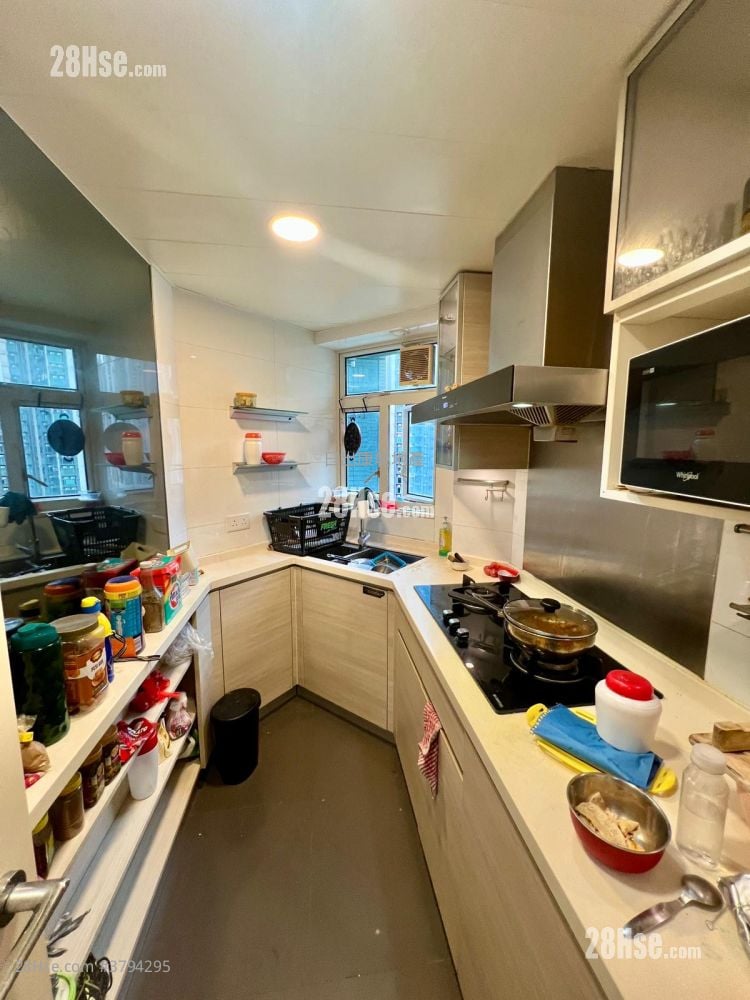 The Beaumount Rental 3 Bedrooms , 2 Bathrooms 694 ft²