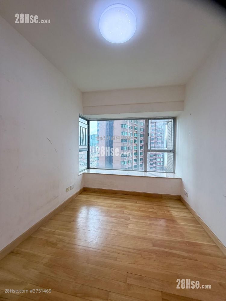 漾日居 租盘 3 房 , 2 浴室 934 平方尺