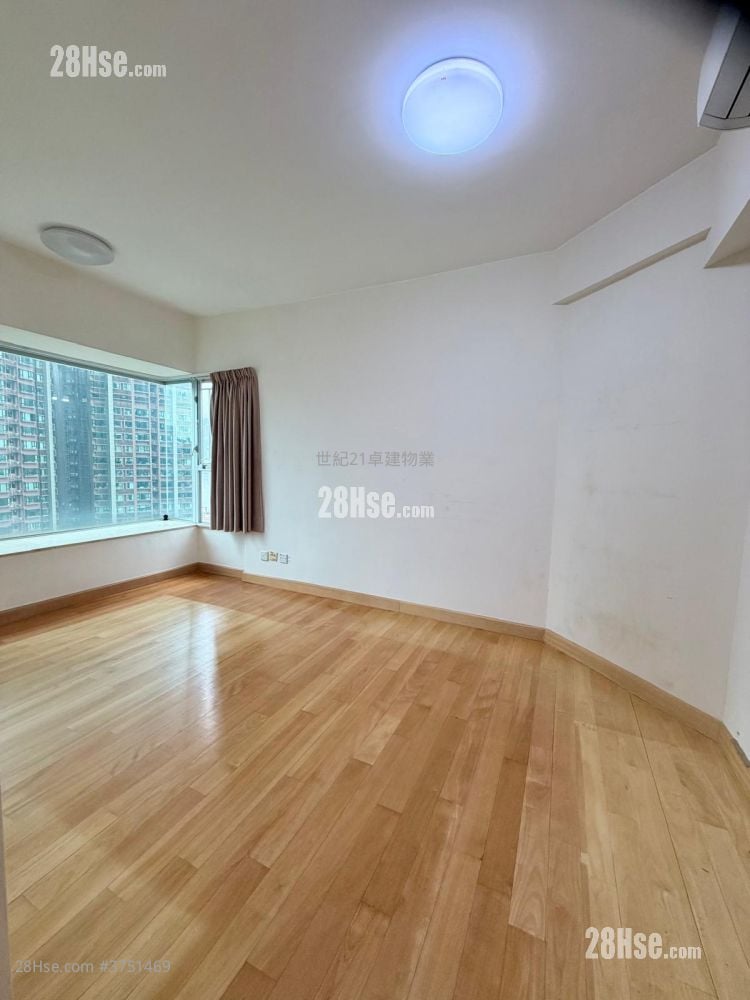 漾日居 租盘 3 房 , 2 浴室 934 平方尺