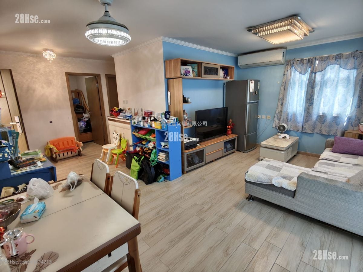 村屋 租盘 3 房 , 1 浴室 630 平方尺