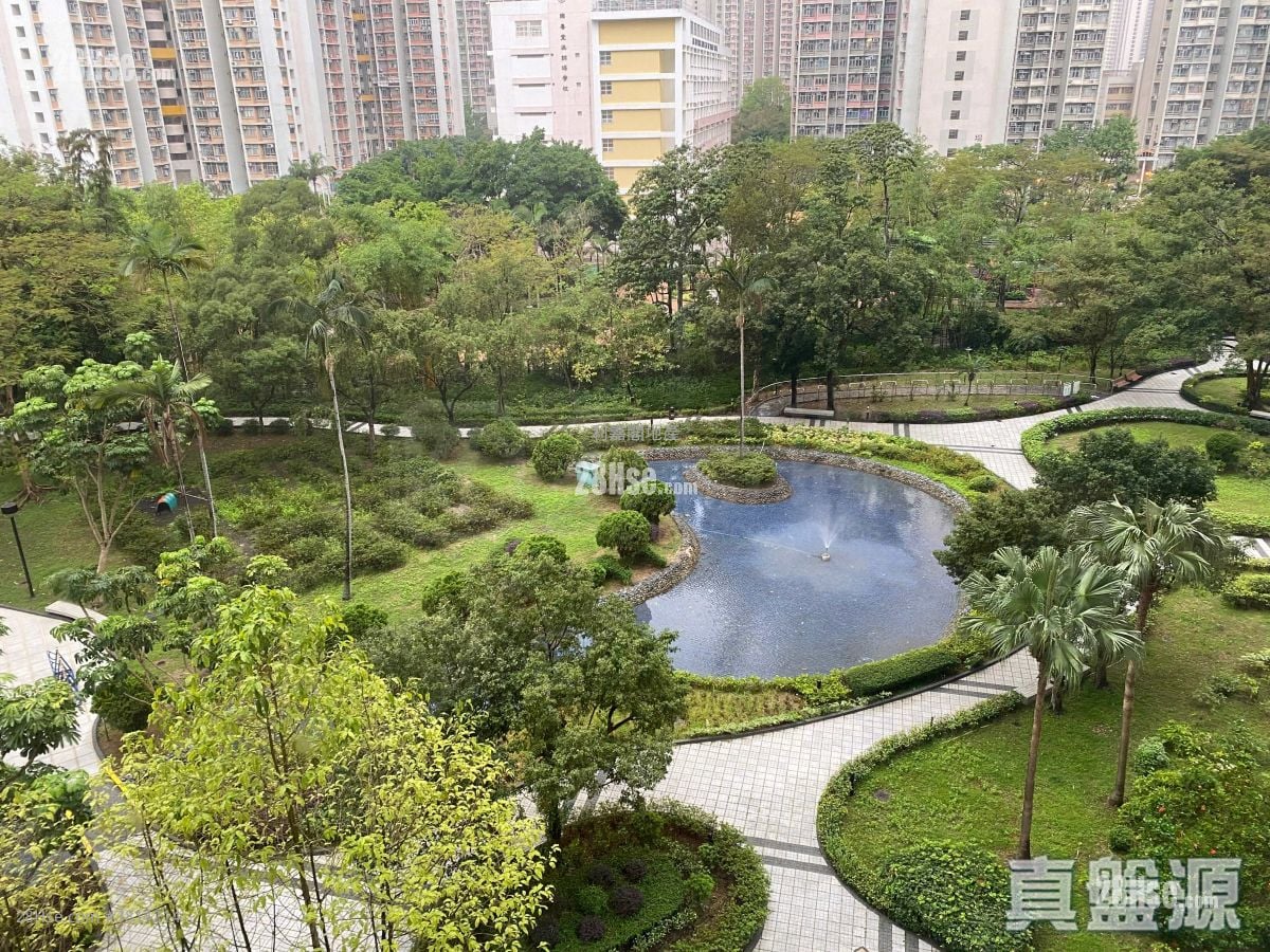 Kingswood Villas Rental 3 Bedrooms , 1 Bathroom 551 ft²