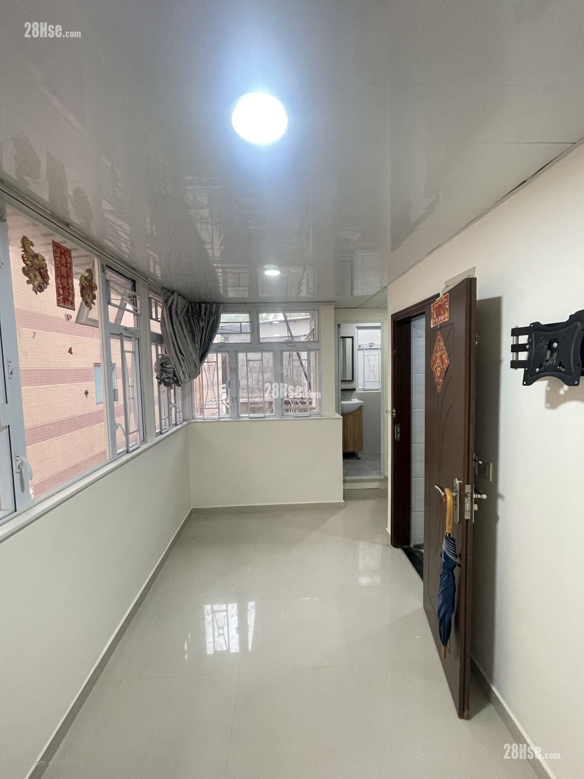 Chinese Mansion Rental Studio , 1 Bathroom 130 ft²