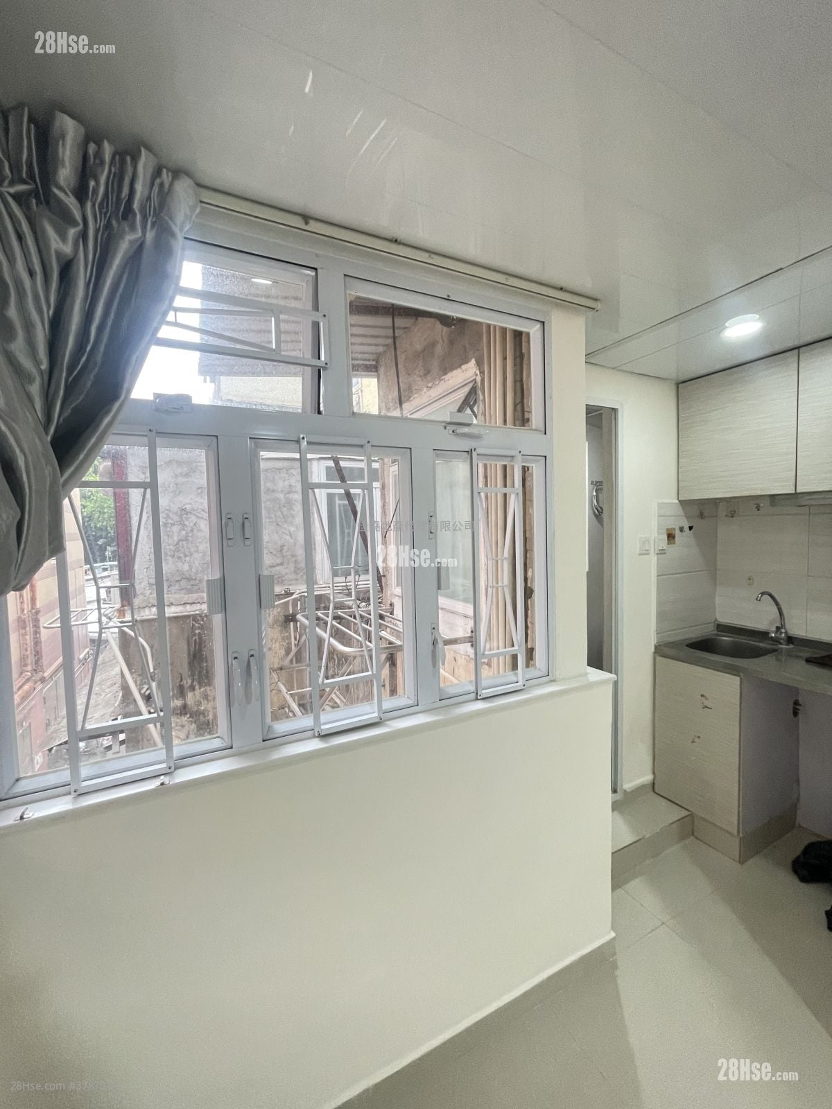 Chinese Mansion Rental Studio , 1 Bathroom 130 ft²