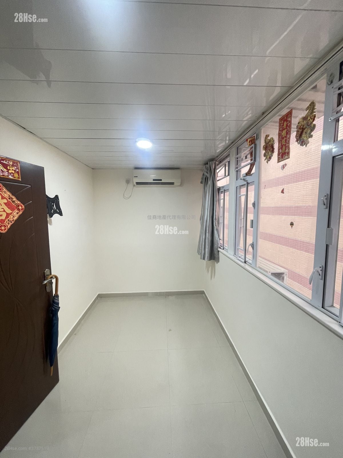 Chinese Mansion Rental Studio , 1 Bathroom 130 ft²