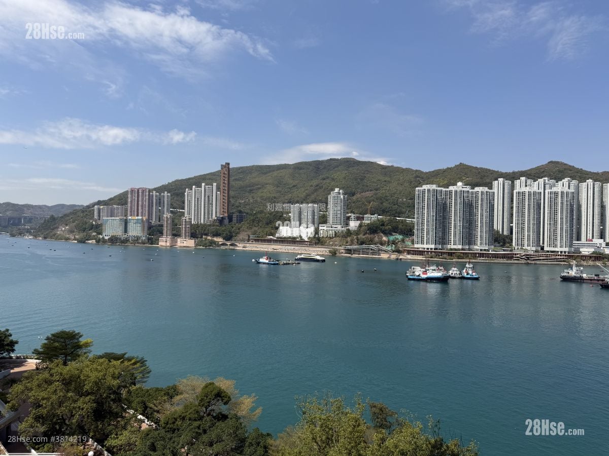 Ching Tai Court Sell 3 Bedrooms , 1 Bathroom 554 ft²