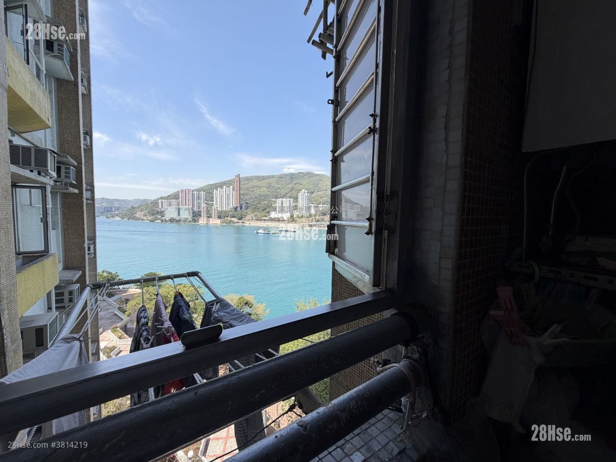 Ching Tai Court Sell 3 Bedrooms , 1 Bathroom 554 ft²