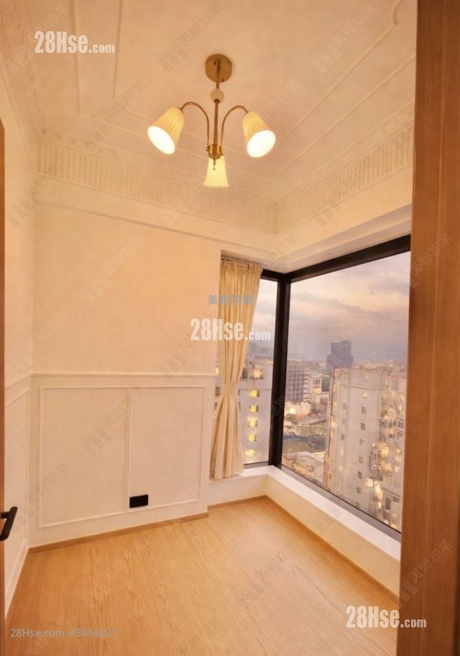 高临 租盘 3 房 545 平方尺