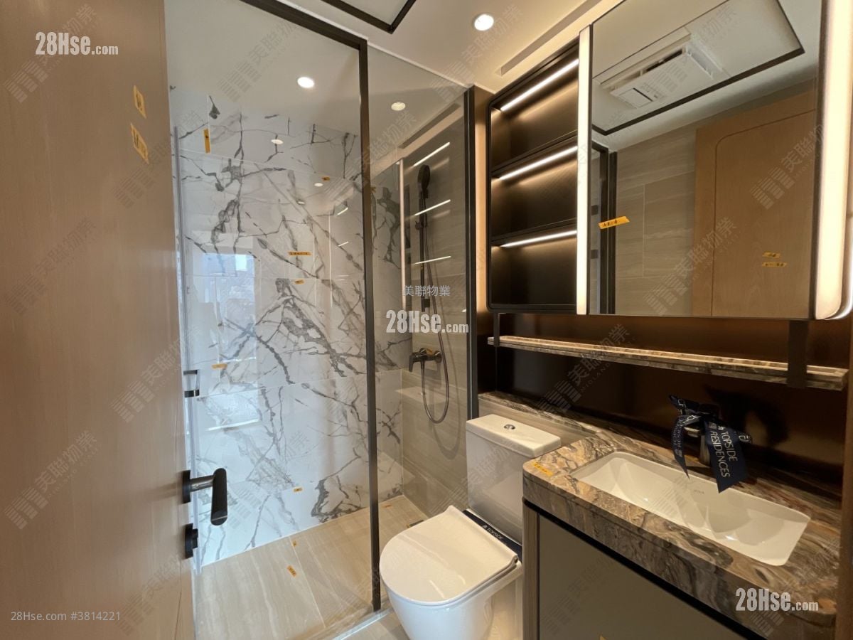 高临 租盘 3 房 545 平方尺