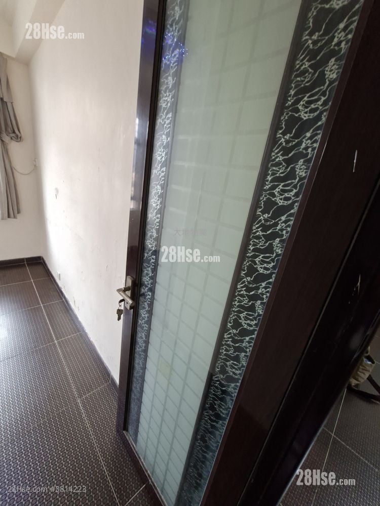 Tai Hang Building Sell 2 Bedrooms , 1 Bathroom 380 ft²