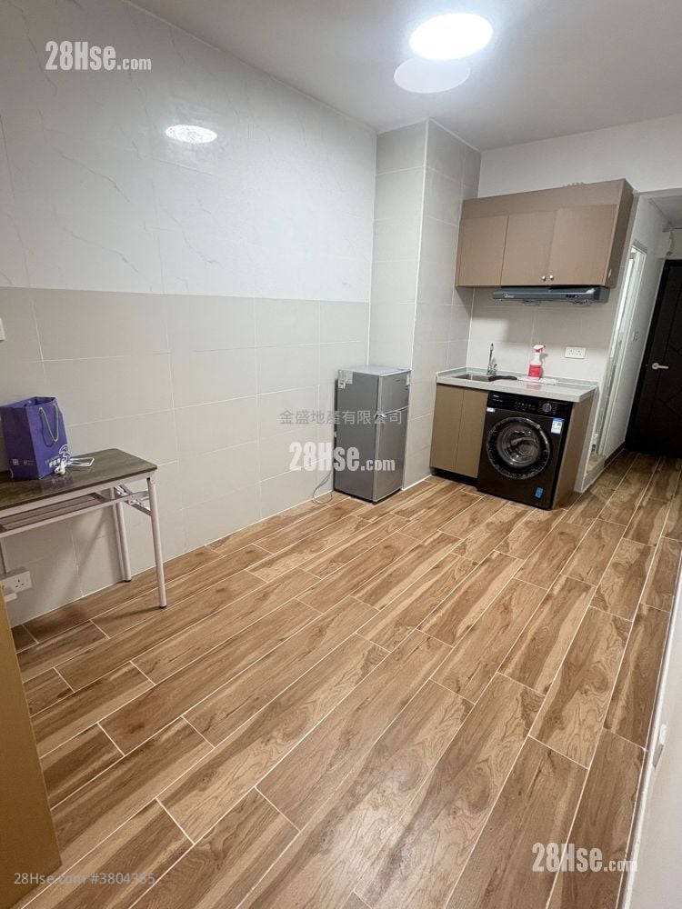 单幢楼房 租盘 1 房 , 1 浴室 220 平方尺