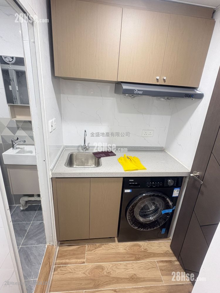 单幢楼房 租盘 1 房 , 1 浴室 220 平方尺