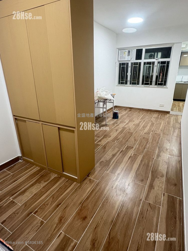 单幢楼房 租盘 1 房 , 1 浴室 220 平方尺