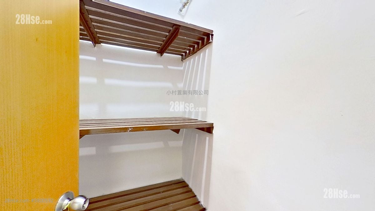 其它: Storage room