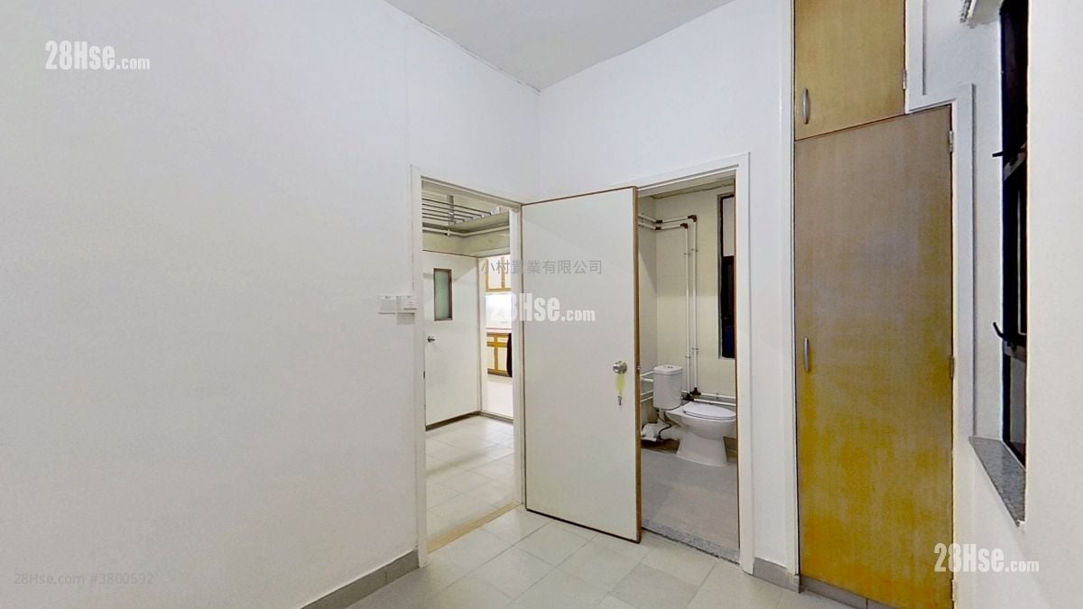 工人房: 仁礼花园 租盘 3 房 , 2 浴室 1,882 平方尺