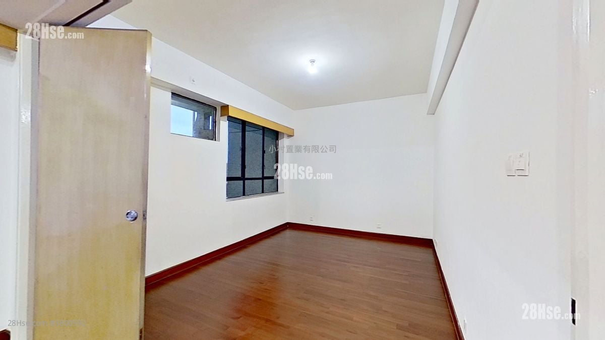 睡房 3: 仁礼花园 租盘 3 房 , 2 浴室 1,882 平方尺