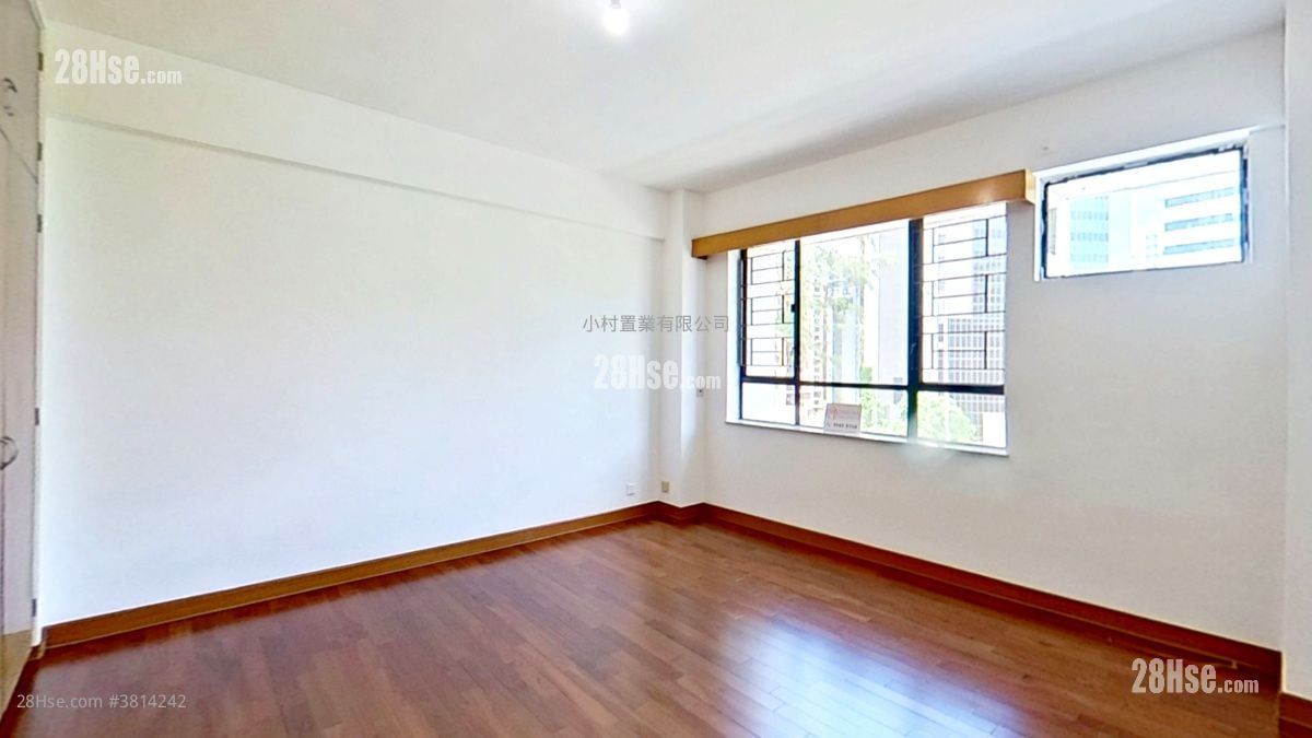 主人房: 仁礼花园 租盘 4 房 , 2 浴室 2,264 平方尺