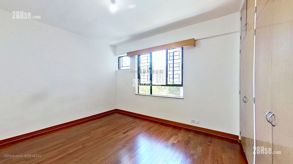 睡房 3: 仁礼花园 租盘 4 房 , 2 浴室 2,264 平方尺