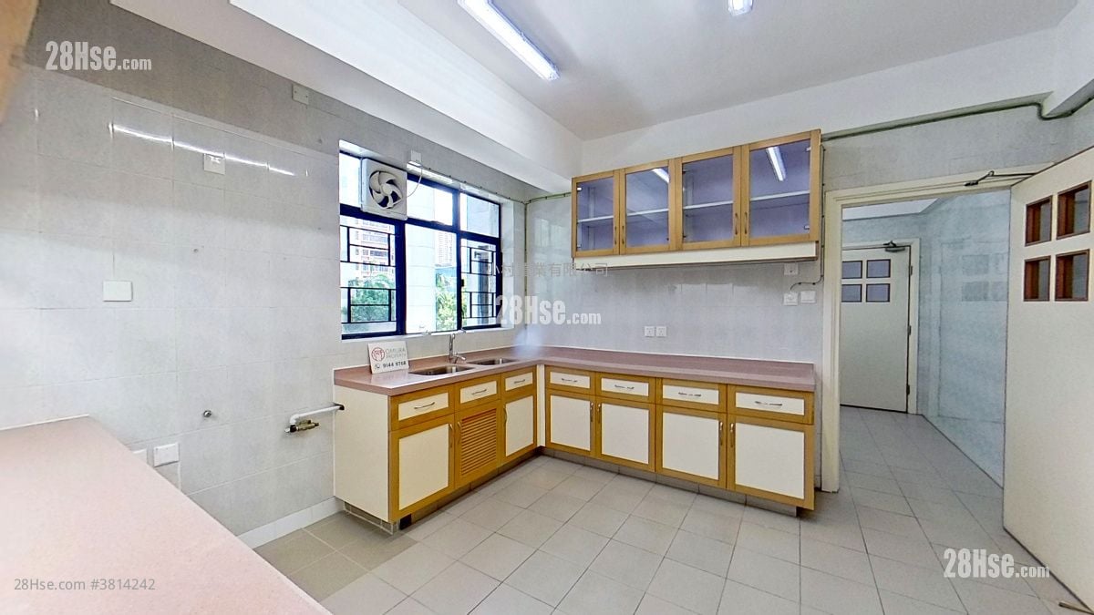 厨房: 仁礼花园 租盘 4 房 , 2 浴室 2,264 平方尺