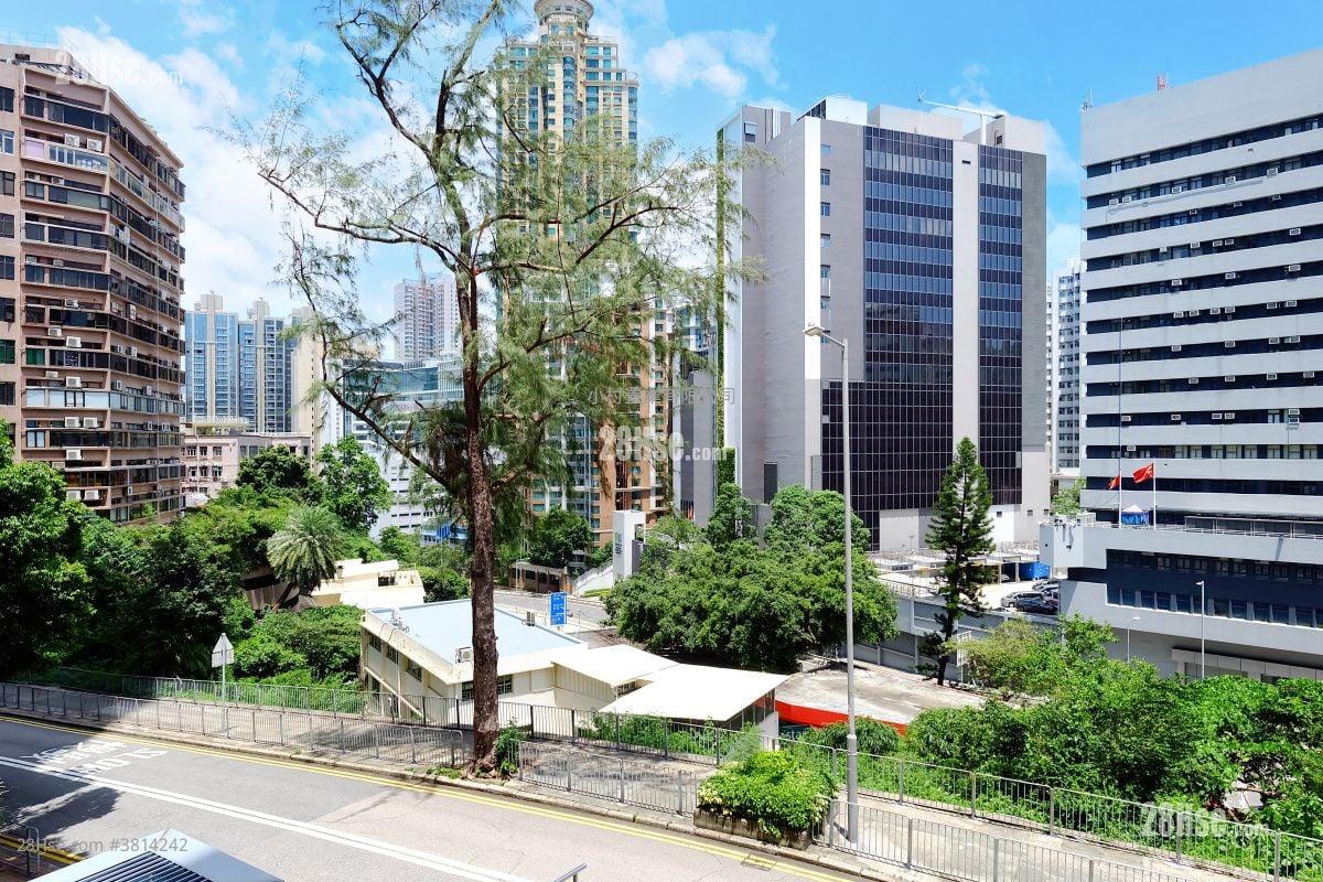 景观: 仁礼花园 租盘 4 房 , 2 浴室 2,264 平方尺