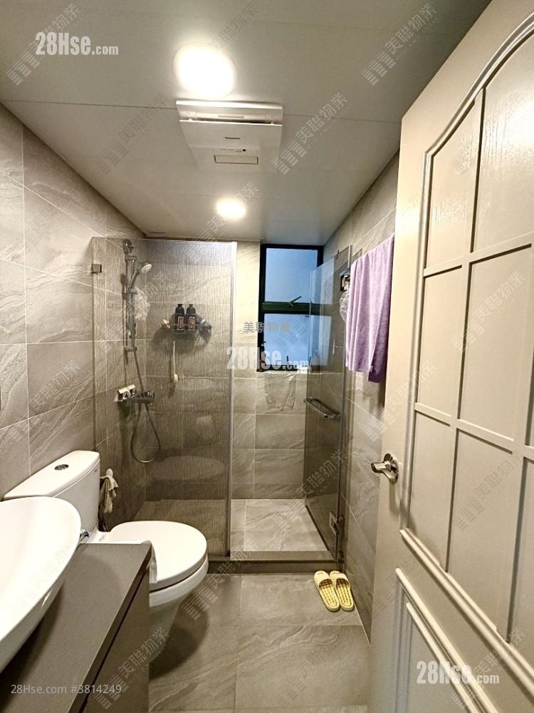 Villa Esplanada Sell 3 Bedrooms , 2 Bathrooms 829 ft²