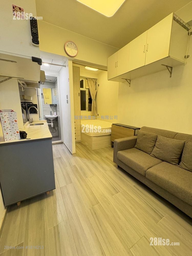 Ngai Hing Mansion Rental Studio , 1 Bathroom 170 ft²