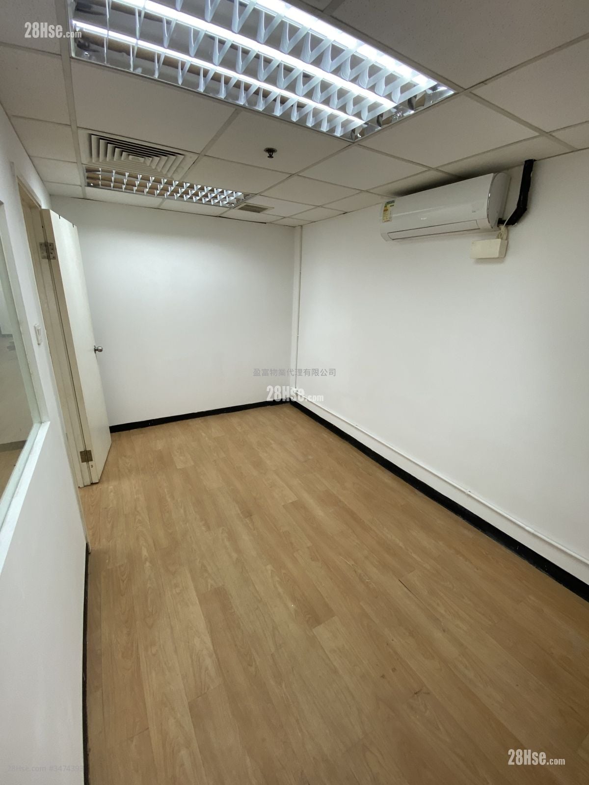 Heng Ngai Jewelry Centre Rental 2 Bedrooms , 1 Toilet