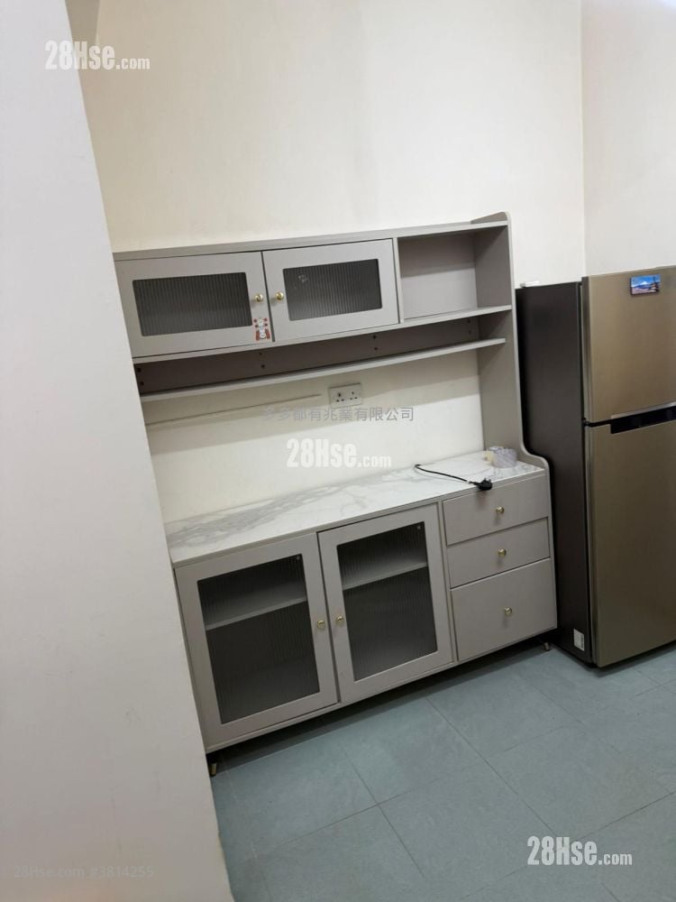 崇雅楼 租盘 1 房 , 1 浴室 250 平方尺