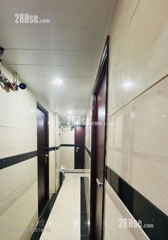 文績大廈 租盤 開放式間隔 , 1 浴室 180 平方呎