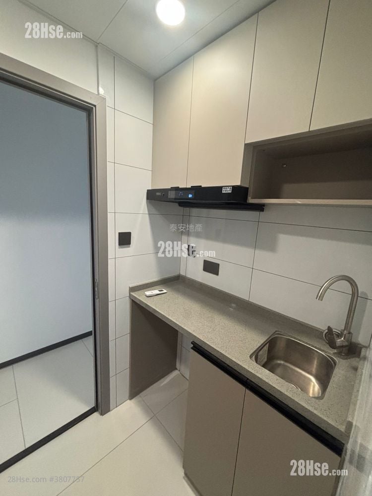 单幢楼房 租盘 1 房 160 平方尺