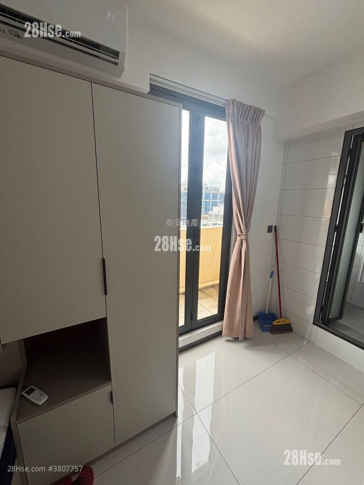 单幢楼房 租盘 1 房 160 平方尺